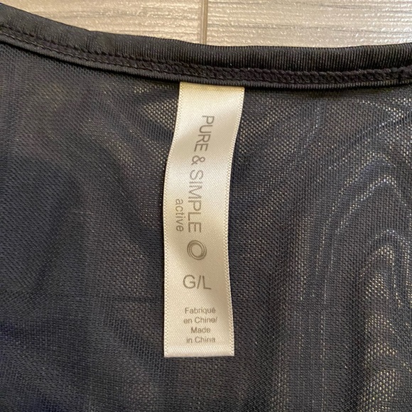 PURE & SIMPLE ACTIVE VEST - Picture 3 of 5